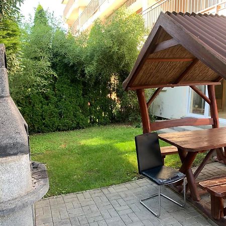 Bamboo Wellness Apartment Siófok Eksteriør billede