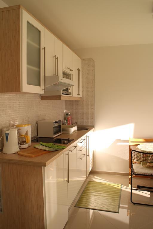 Bamboo Wellness Apartment Siófok Værelse billede