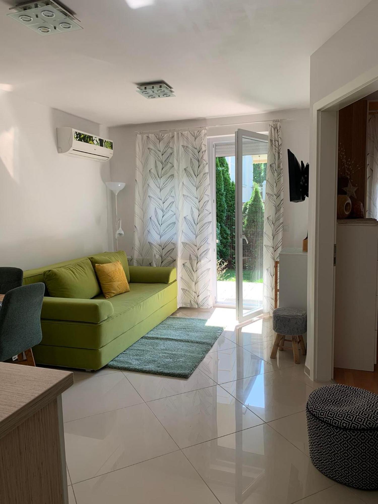 Bamboo Wellness Apartment Siófok Eksteriør billede