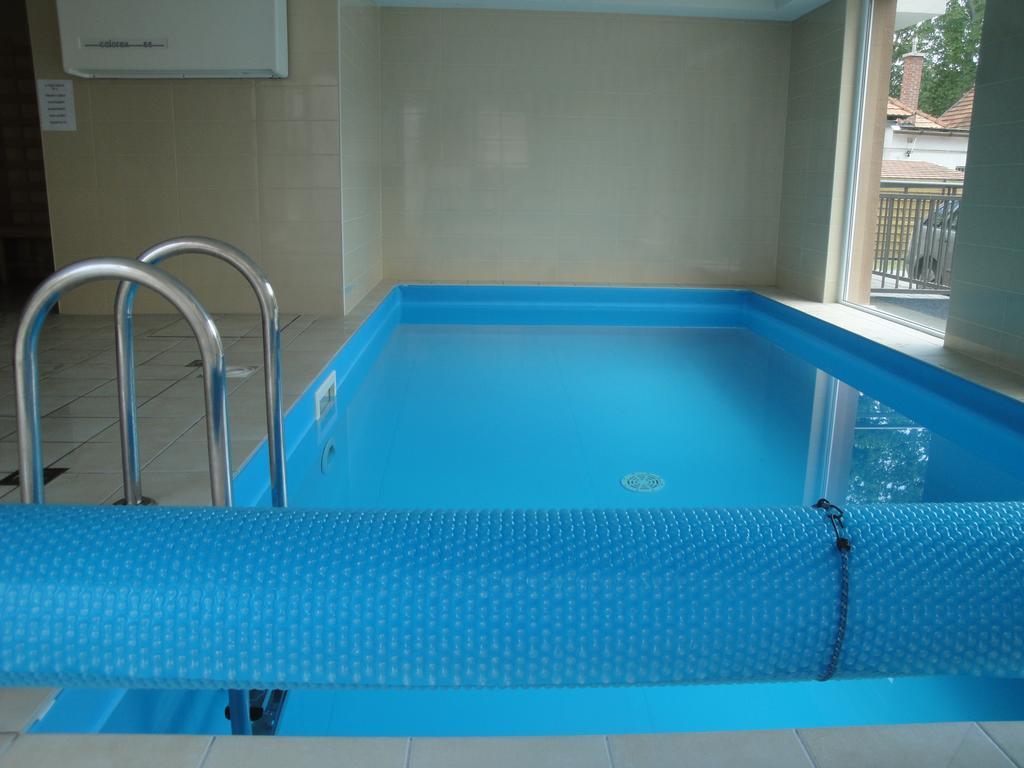 Bamboo Wellness Apartment Siófok Værelse billede