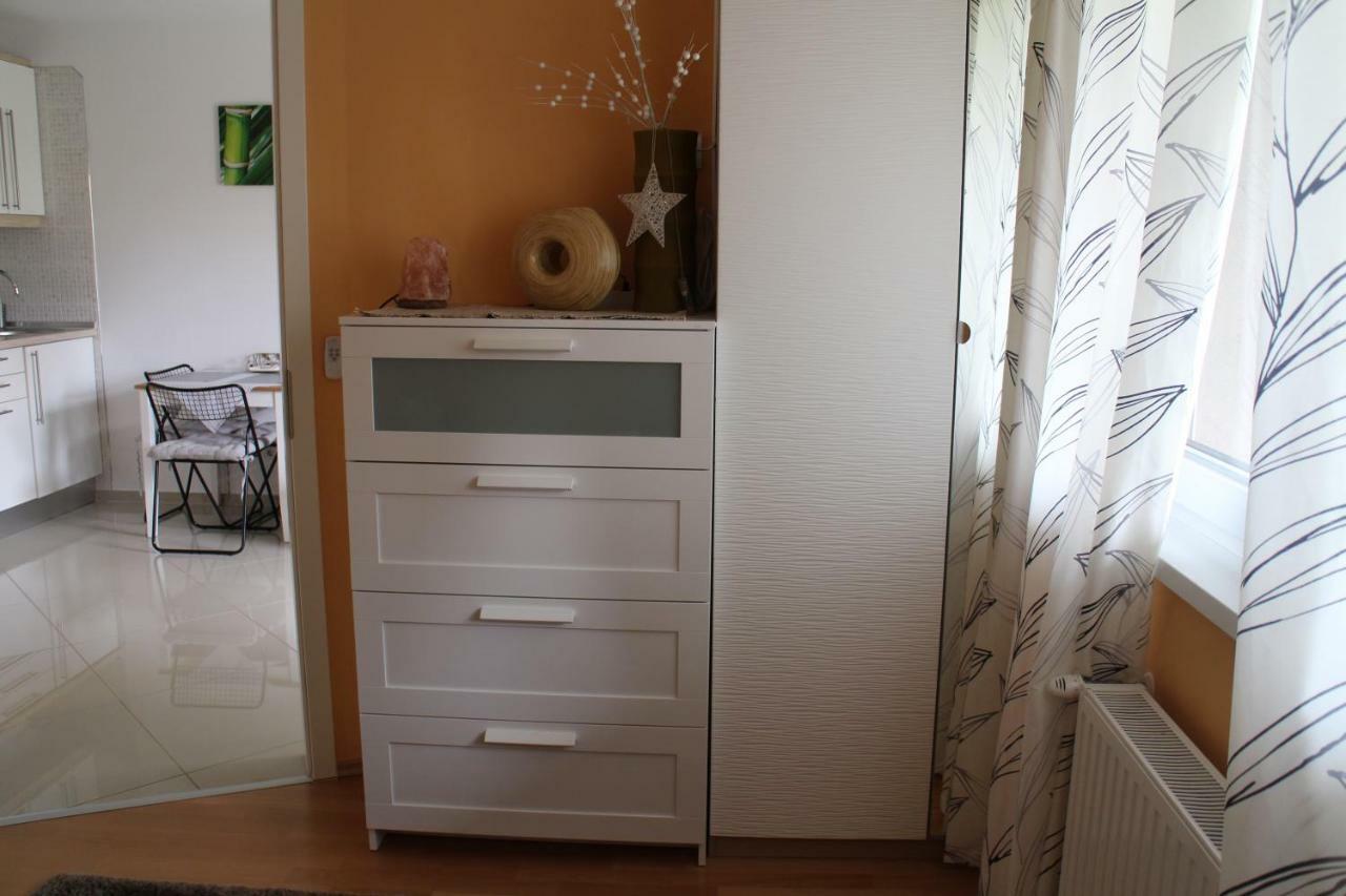 Bamboo Wellness Apartment Siófok Eksteriør billede